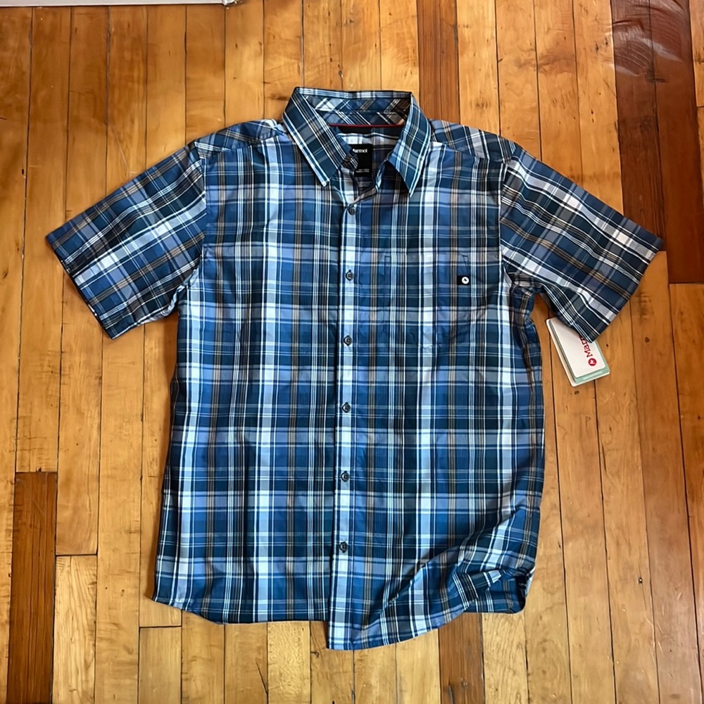 Men’s marmot size medium button down
